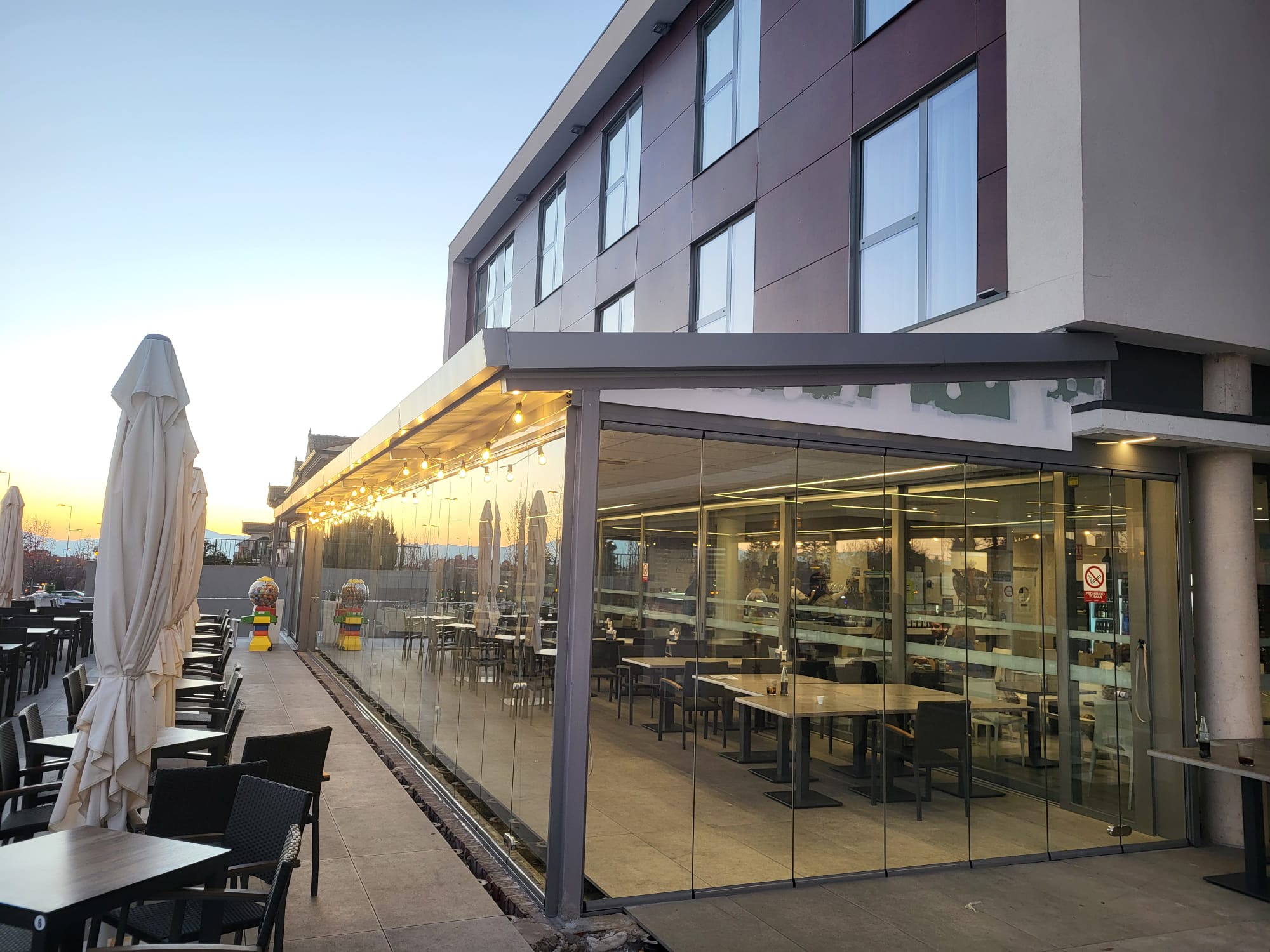 terraza bar cerramiento málaga