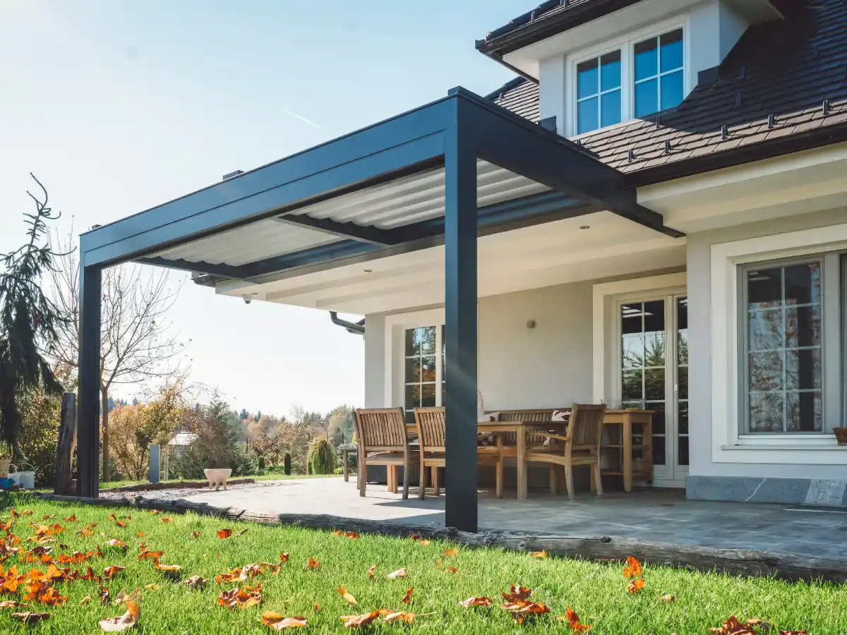 Consejos clave antes de instalar un cerramiento en Málaga